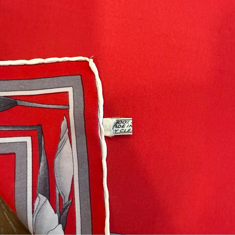 Authentic Leonard Scarf - Picture 4 of 10